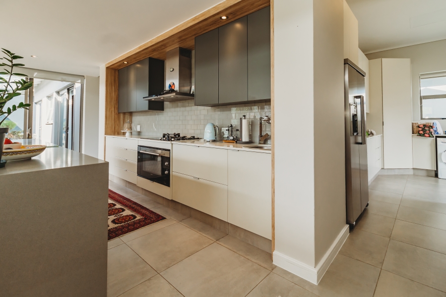 3 Bedroom Property for Sale in Earls Court Lifestyle Estate Western Cape